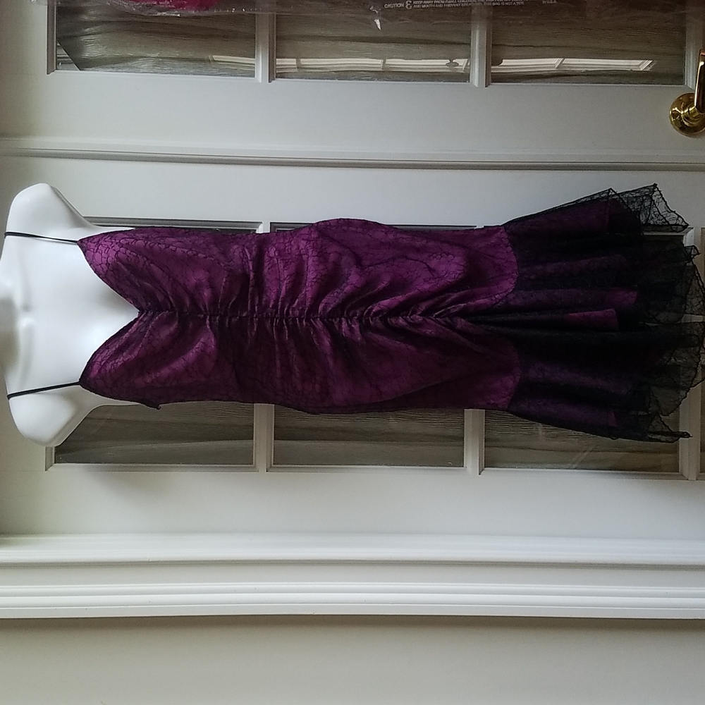 NWT Betsey Johnson Short Mermaid Lace Purple Dress with Black Lace - Size 2